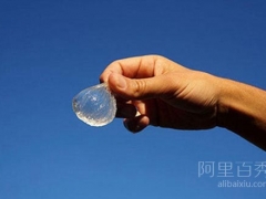 <b>你敢吃吗？可以吃的矿泉水瓶</b>